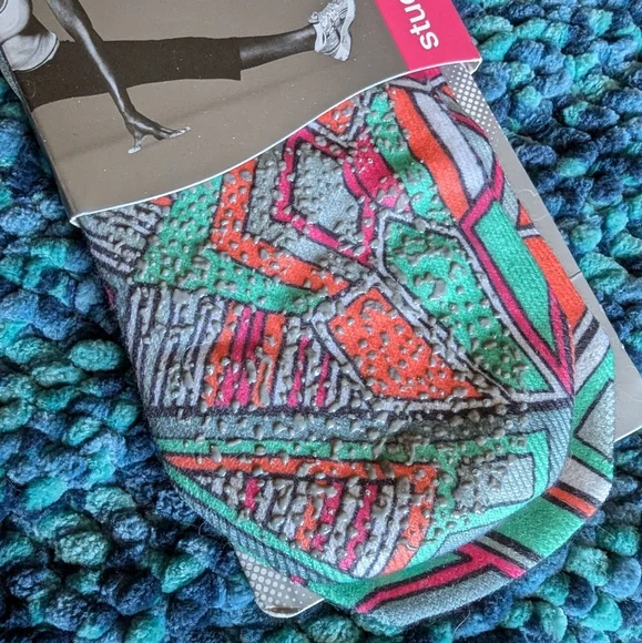 Asics Studio No-Slip Socks - Size M - Picture 2 of 5